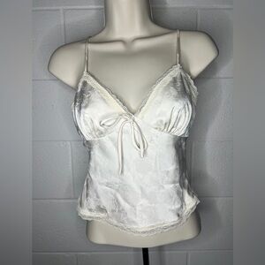 Little Lie Women’s Small Ivory Lave Top with bow